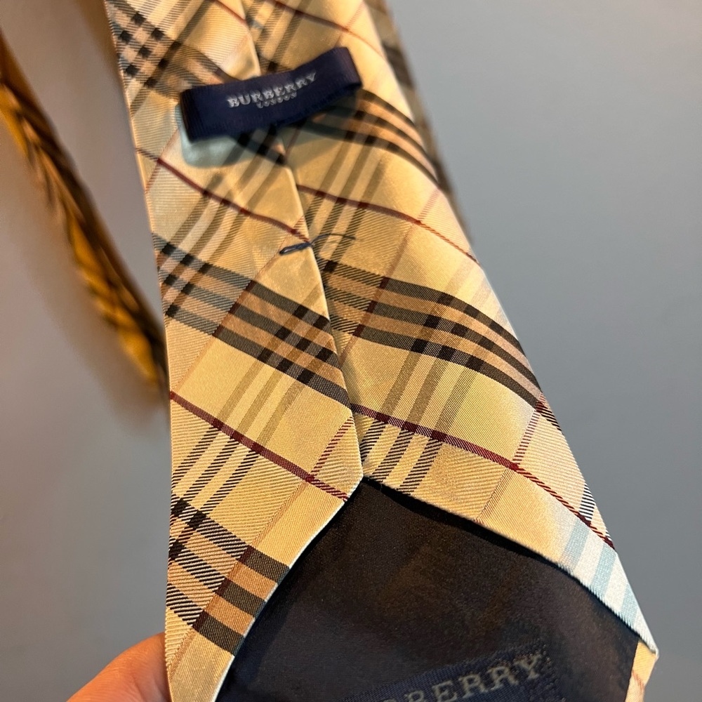 Burberry print mens ties lots of 3 - Picture 5 of 8
